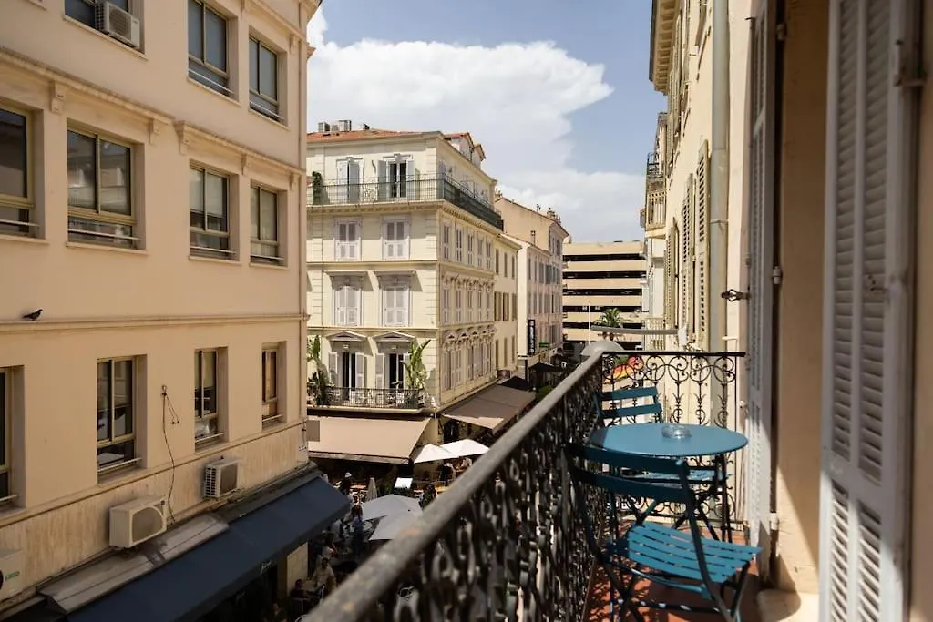 Festival Dreams Apartment Cannes 0*,  France